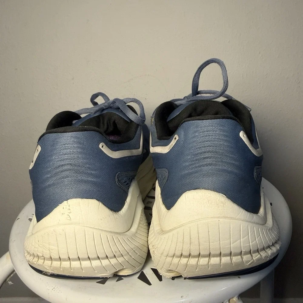 Altra good used